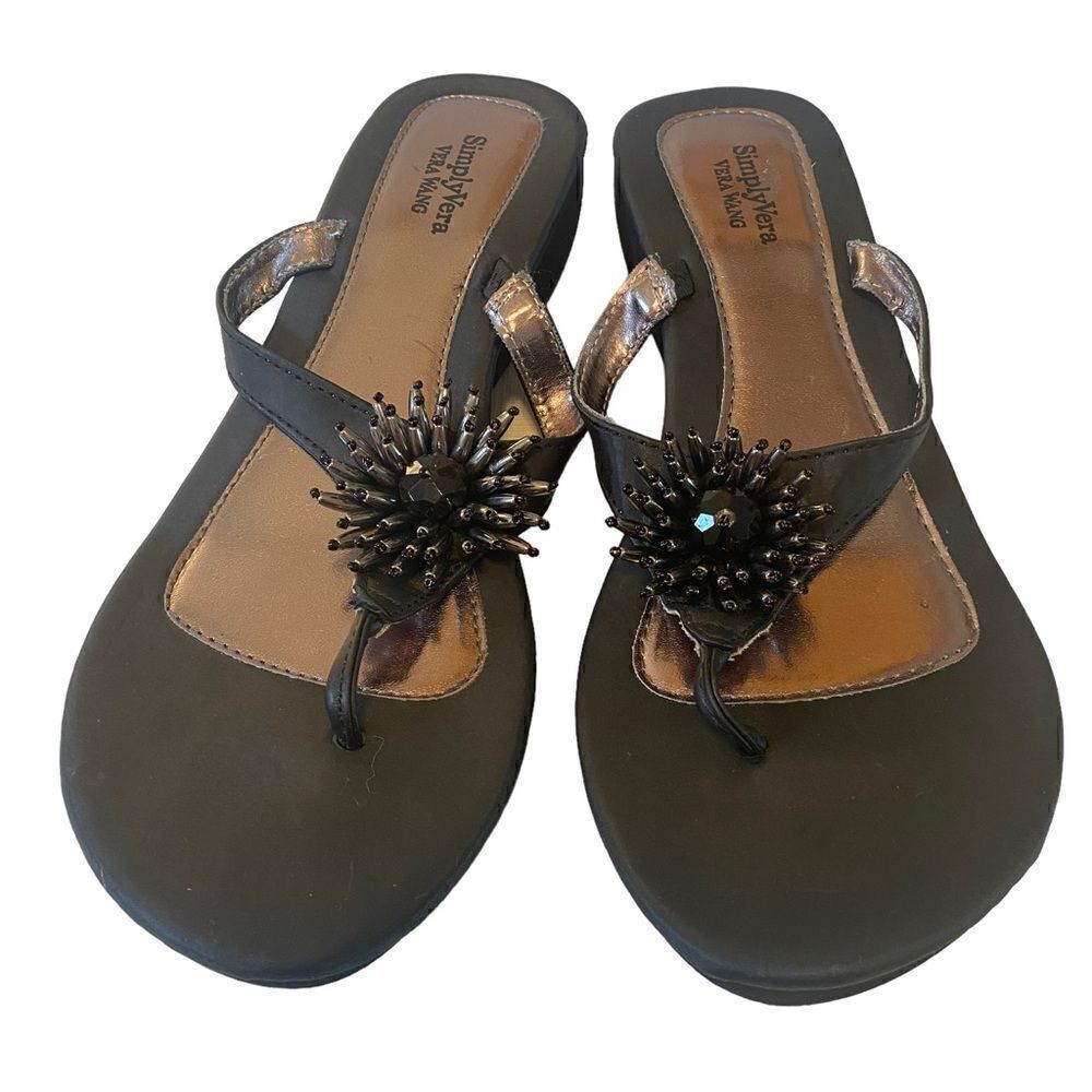 Simply Vera Black Flip Flops w/ Decorative Center Flower.